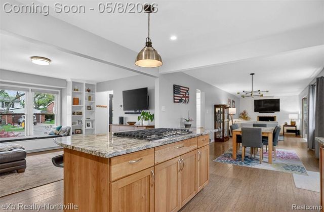 24168 Saint Mary Court, Farmington, MI 48336