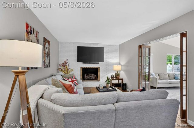 24168 Saint Mary Court, Farmington, MI 48336