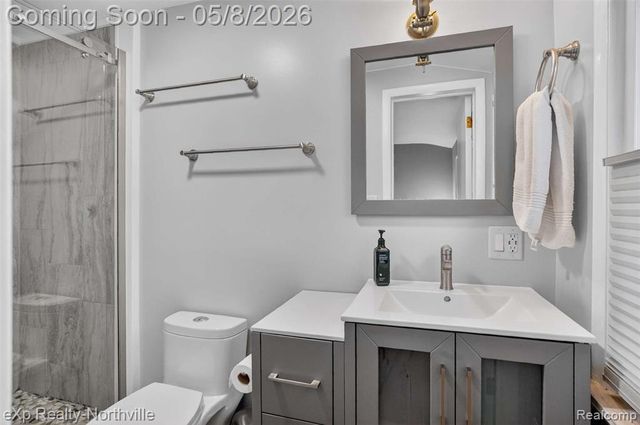 24168 Saint Mary Court, Farmington, MI 48336