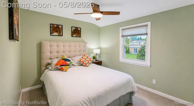 24168 Saint Mary Court, Farmington, MI 48336
