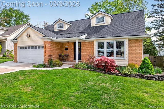 24168 Saint Mary Court, Farmington, MI 48336