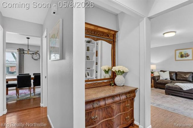 24168 Saint Mary Court, Farmington, MI 48336