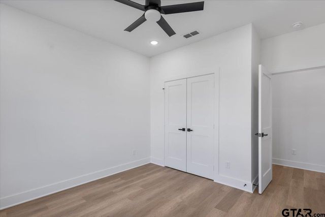 17265 Woodcrest Circle, Lindale, TX 75771