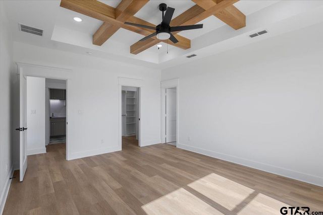 17265 Woodcrest Circle, Lindale, TX 75771