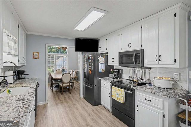 214 Moore Valley Way, Canton, GA 30115