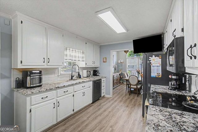 214 Moore Valley Way, Canton, GA 30115