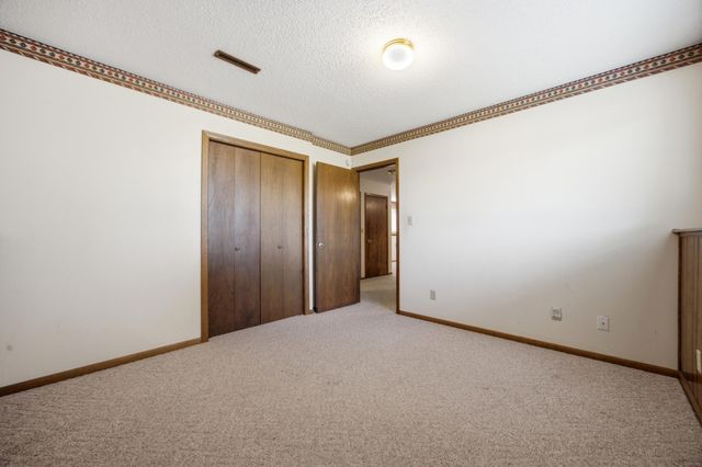 2622 29th Avenue S, Moorhead, MN 56560