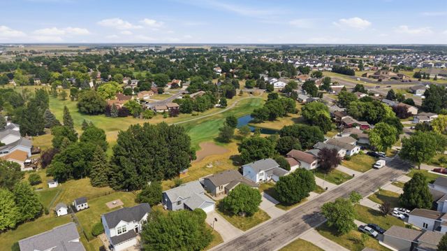 2622 29th Avenue S, Moorhead, MN 56560