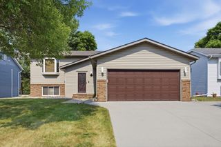 2622 29th Avenue S, Moorhead, MN 56560