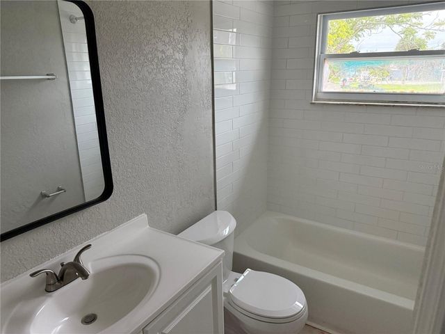 7228 NEW YORK AVENUE, Hudson, FL 34667