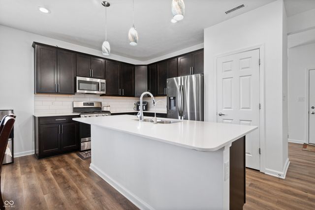 9410 Bethel Woods Drive, Indianapolis, IN 46239