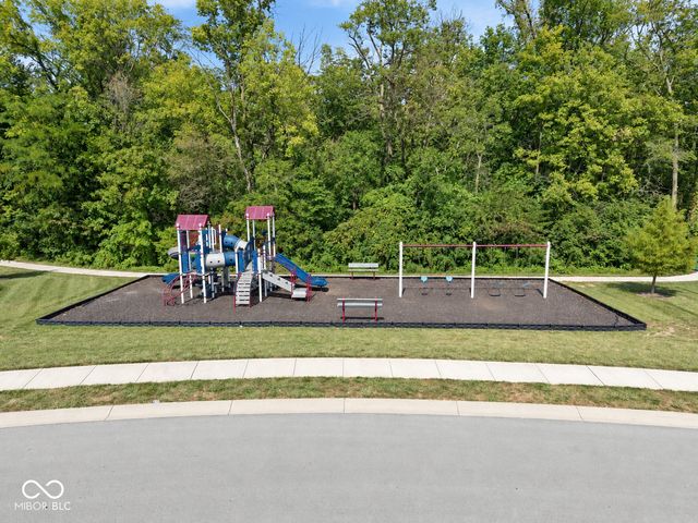 9410 Bethel Woods Drive, Indianapolis, IN 46239