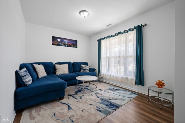 9410 Bethel Woods Drive, Indianapolis, IN 46239