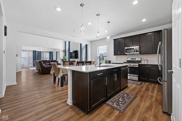 9410 Bethel Woods Drive, Indianapolis, IN 46239