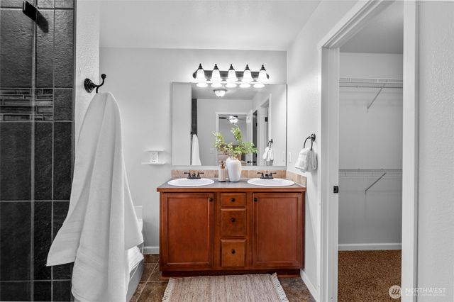 20618 94th Avenue E, Graham, WA 98338