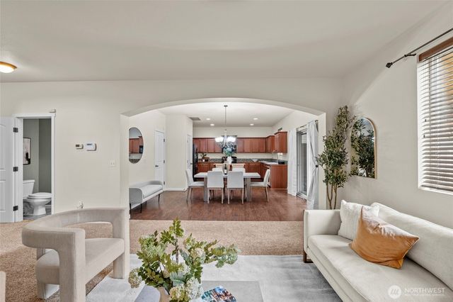 20618 94th Avenue E, Graham, WA 98338