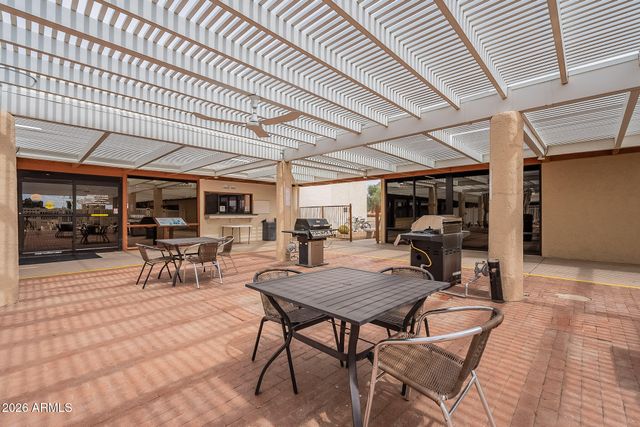 9101 E SUN LAKES Boulevard S, Sun Lakes, AZ 85248