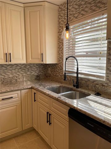 1424 CHESTERFIELD DRIVE, Dunedin, FL 34698