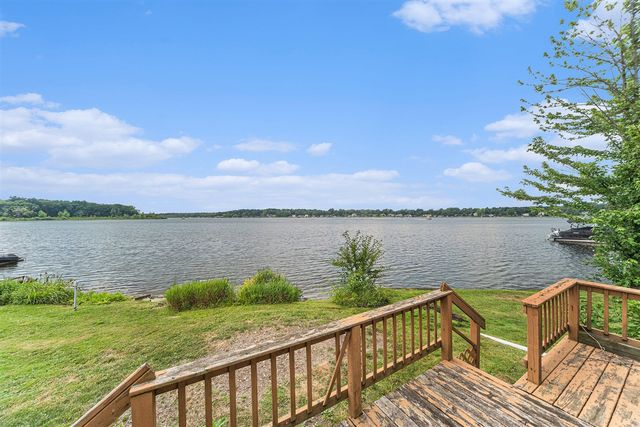 11010 Gourdneck Lake Drive, Portage, MI 49002