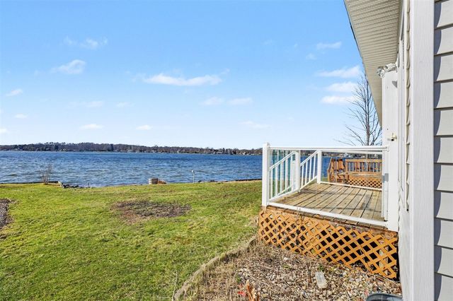 11010 Gourdneck Lake Drive, Portage, MI 49002