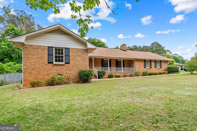 210 Cedar Trail, Jonesboro, GA 30238
