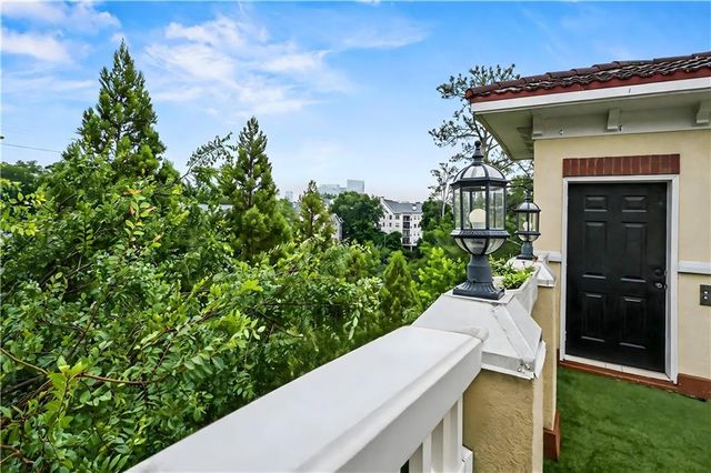 3541 Roswell Road NE 11, Atlanta, GA 30305