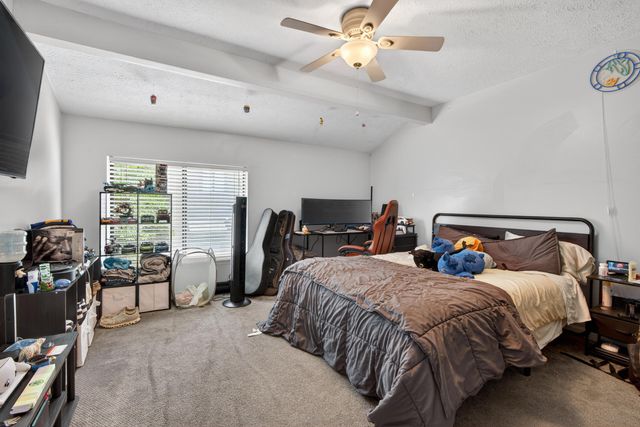 500 Laketower Drive 33, Lexington, KY 40502