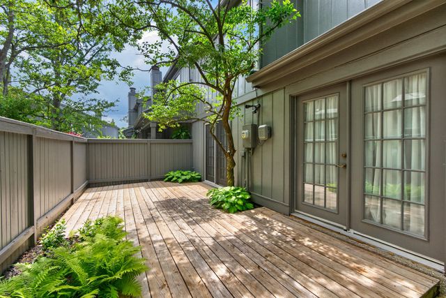 500 Laketower Drive 33, Lexington, KY 40502