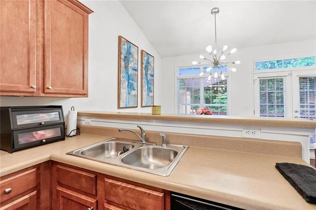 6316 Colonial View, Fairburn, GA 30213