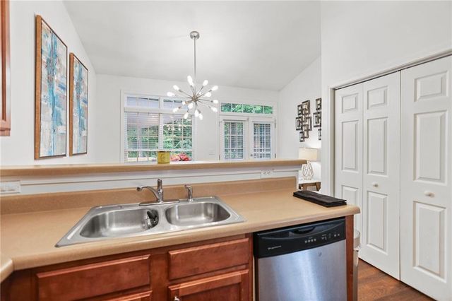 6316 Colonial View, Fairburn, GA 30213