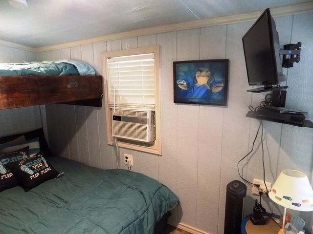 638 County Road 209, Sargent, TX 77414