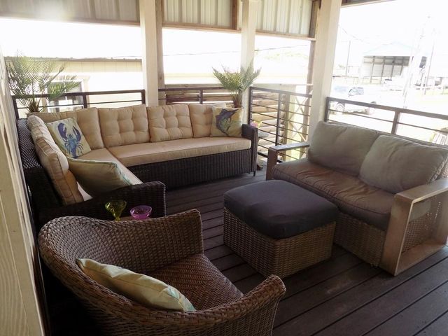 638 County Road 209, Sargent, TX 77414