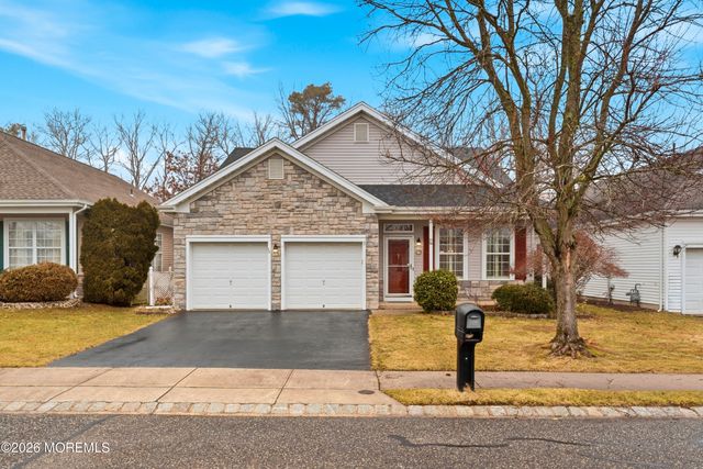 9 Robin Lane, Barnegat, NJ 08005