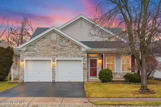 9 Robin Lane, Barnegat, NJ 08005