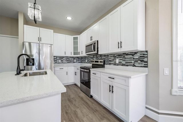 11511 MISTY ISLE LANE, Riverview, FL 33579