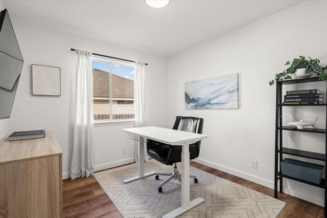 135 Langely, Kyle, TX 78640