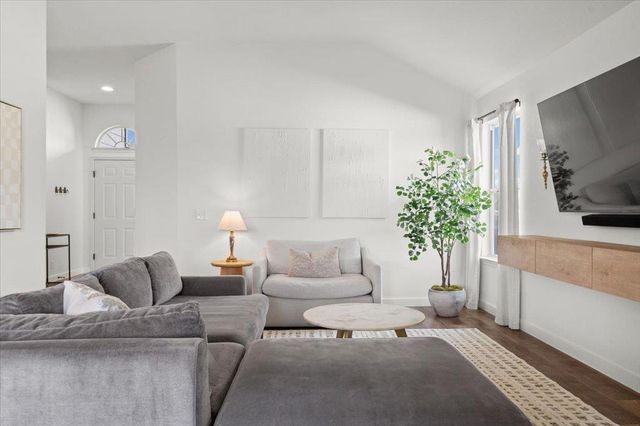 135 Langely, Kyle, TX 78640