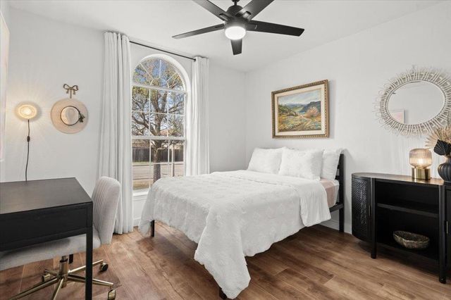 135 Langely, Kyle, TX 78640