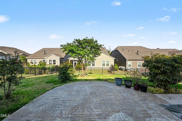 105 Blue Hydrangea Lane, Holly Springs, NC 27540