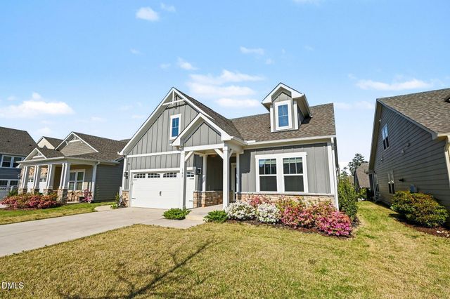 105 Blue Hydrangea Lane, Holly Springs, NC 27540