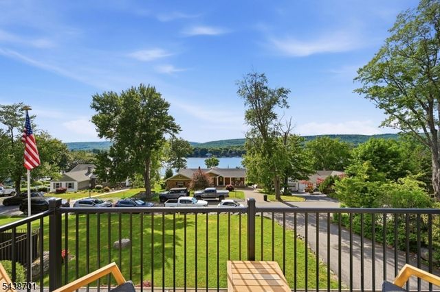 193 Long Pond Rd, West Milford Twp., NJ 07421