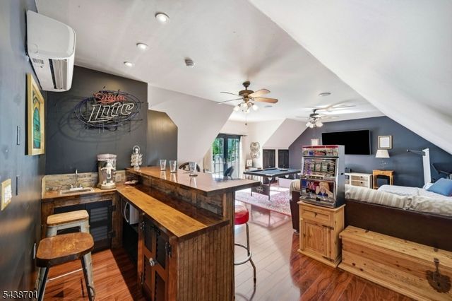 193 Long Pond Rd, West Milford Twp., NJ 07421