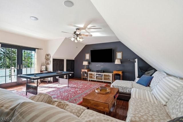 193 Long Pond Rd, West Milford Twp., NJ 07421