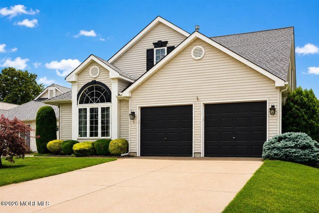 5 N Avon Drive, Jackson, NJ 08527