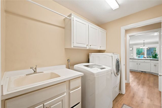 104 NW O Street, Bentonville, AR 72712