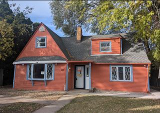 42 Rushmore Road, Fox Lake, IL 60020