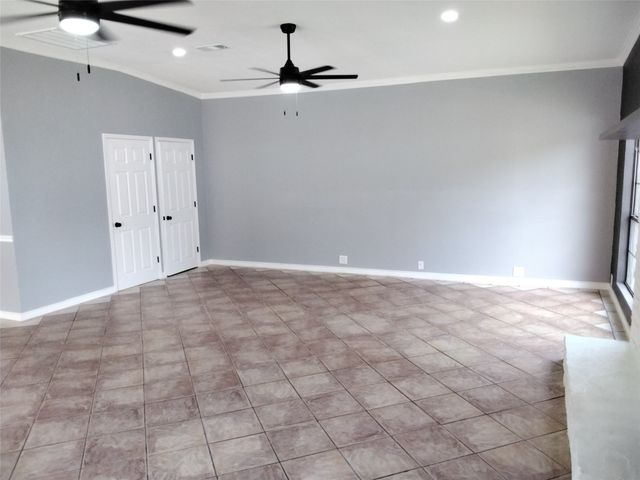 2317 Meadow Dale, Irving, TX 75060