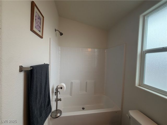 901 Gypsy Lane, Pahrump, NV 89060