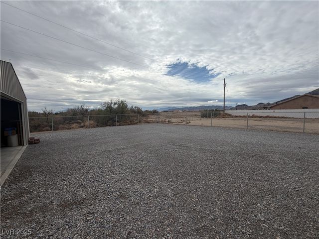 901 Gypsy Lane, Pahrump, NV 89060
