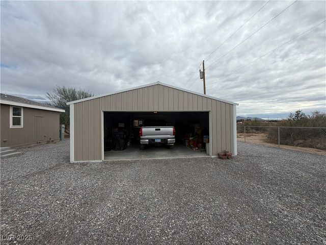 901 Gypsy Lane, Pahrump, NV 89060